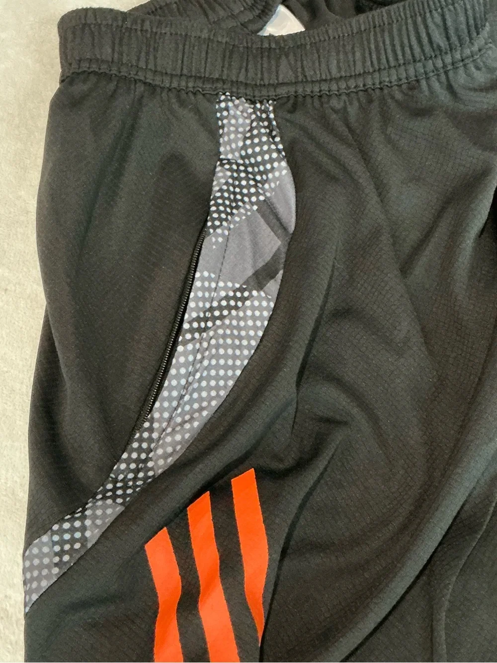 Adidas Colombia shorts Luis Diaz 7 Athletic Shorts size Medium black and orange
